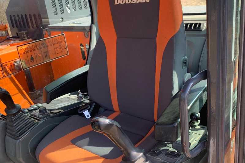 OmecoHub - Immagine DOOSAN DX140LCR-5